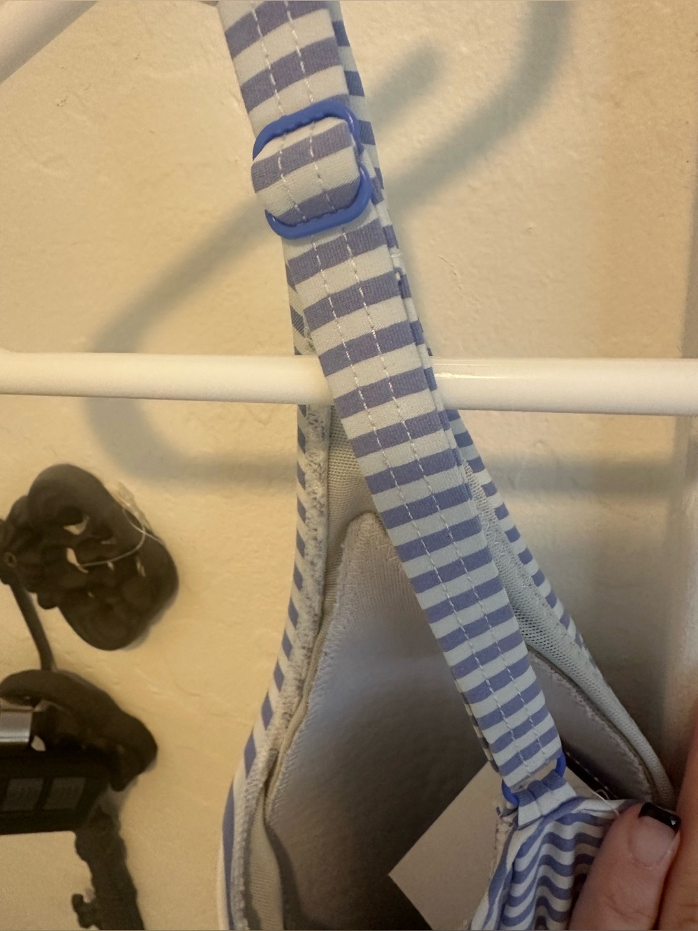 Ladies front twist striped one piece bathing suit by NipTuck Swim Size 8 - Picture 8 of 16